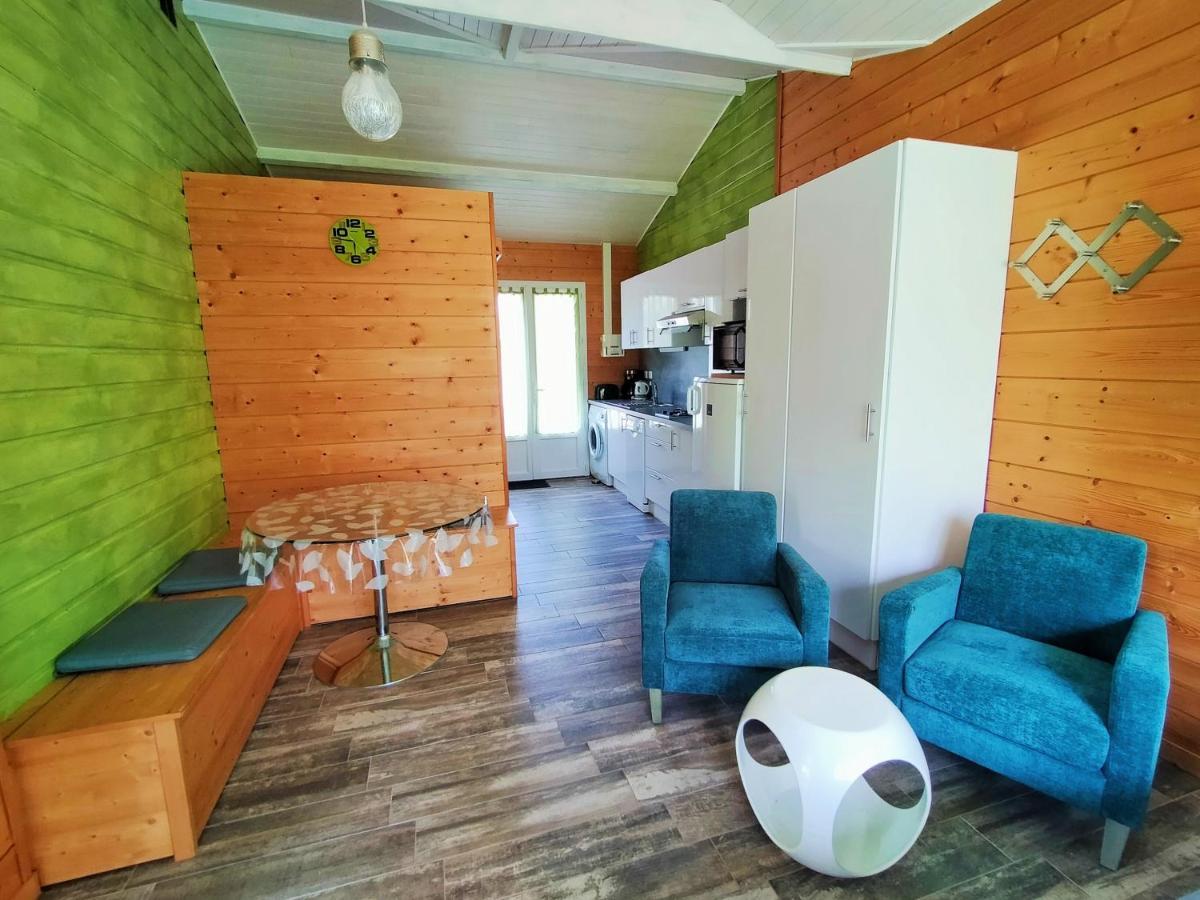 Gite Avec Piscine Et Espace Bien-Etre Partages Entre Bordeaux Et Lacanau Ocean (Adults Only) Brach Exterior photo